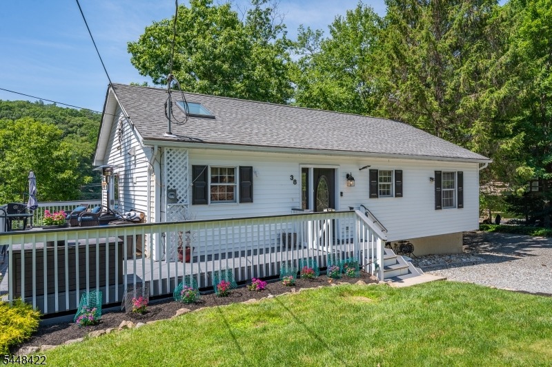 Oneida Ave, Hopatcong, NJ 07843 #1