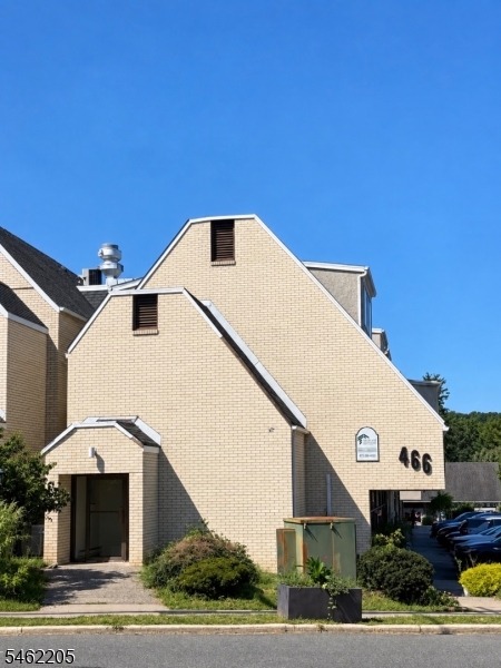 Pompton Ave, Cedar Grove, NJ 07009