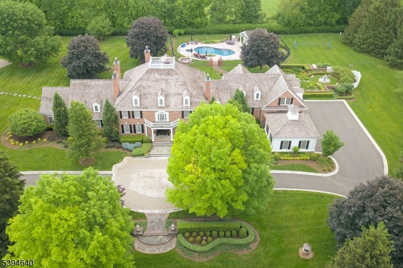 Winston Farm Ln, Far Hills, NJ 07931