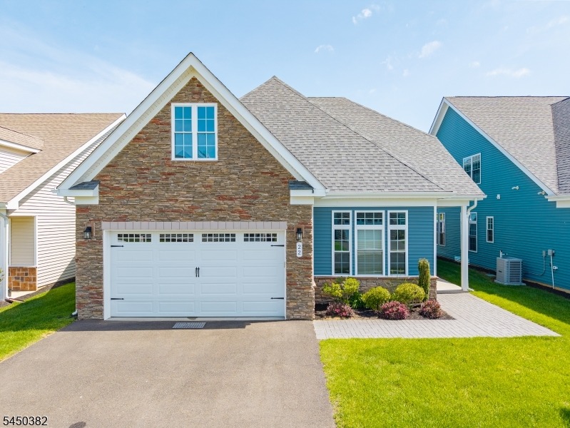 Samjan Cir, Hightstown, NJ 08520