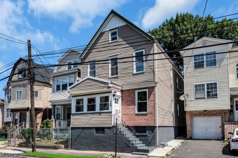19th Ave, Irvington, NJ 07111