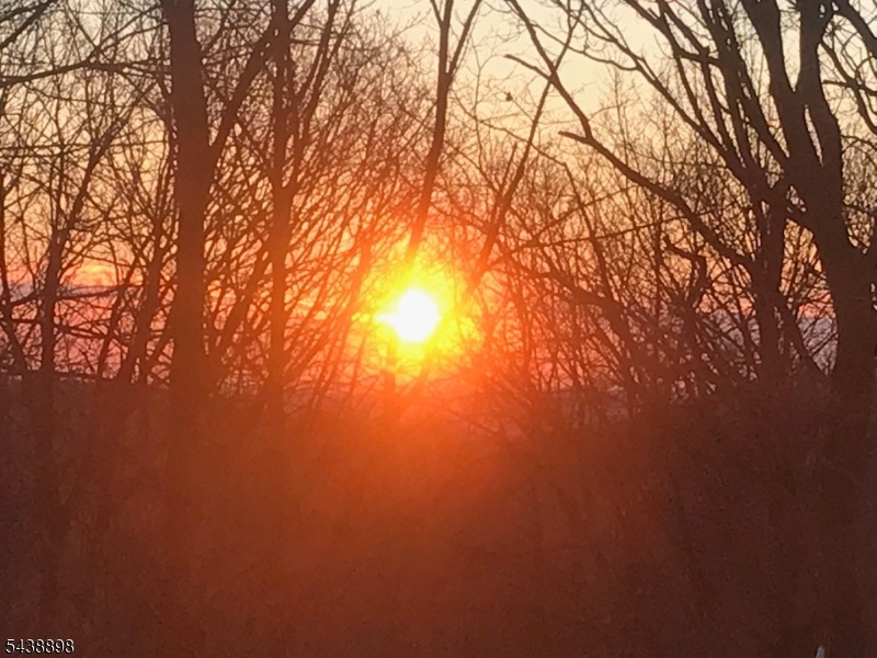 Ridge Rd, Kinnelon, NJ 07405