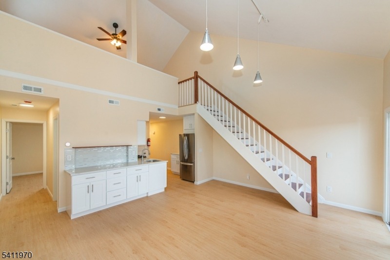Alta Ct, Vernon, NJ 07462