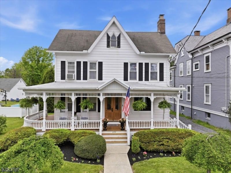 Main St, Flemington, NJ 08822