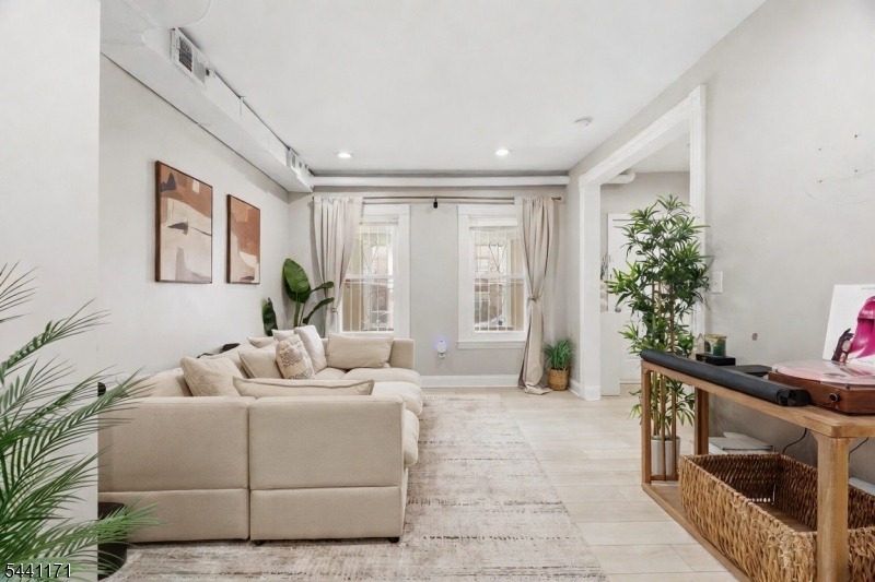 Madison Ave, Newark, NJ 07108 #1