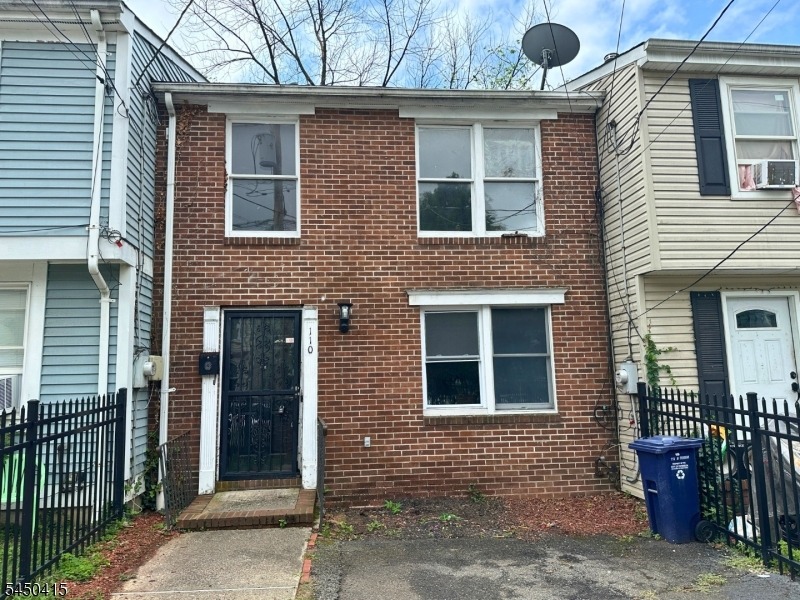 Pearl St, Paterson, NJ 07501