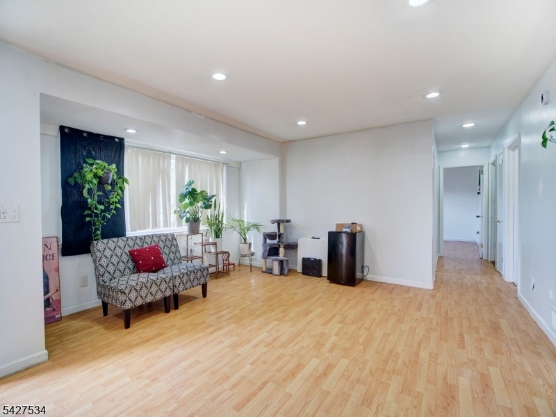 Evans Ave, Piscataway, NJ 08854 #1