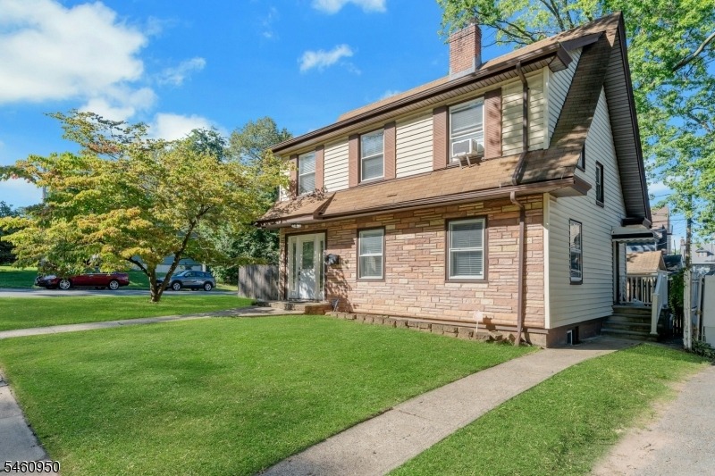 Elliot Pl, East Orange, NJ 07018