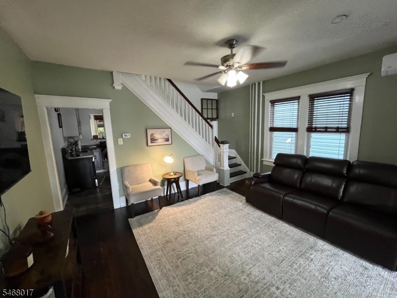 Evelyn Ave, Phillipsburg, NJ 08865 #1