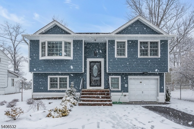 Kline Blvd, Colonia, NJ 07067