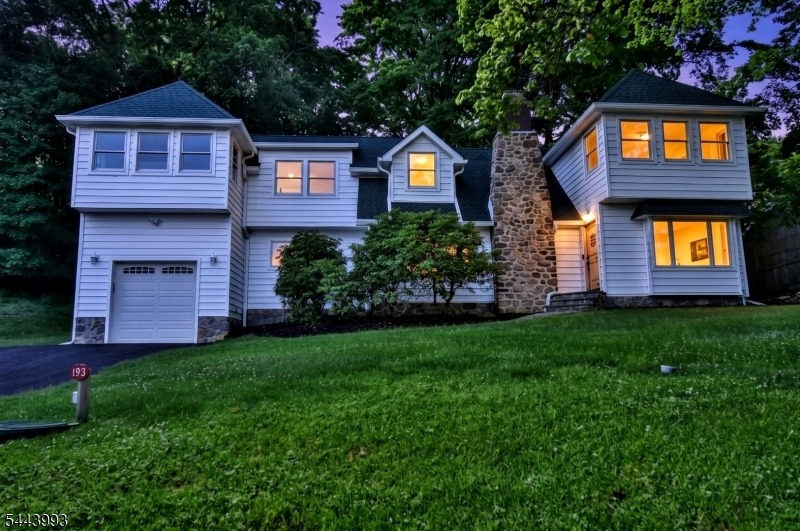Shore Trl, Sparta, NJ 07871