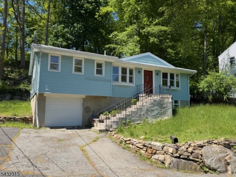 Mountain Ave, Rockaway, NJ 07866
