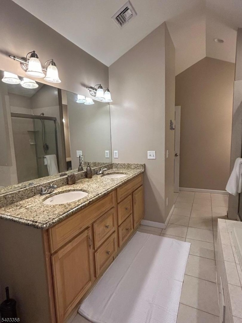 Montrose Ave, South Plainfield, NJ 07080