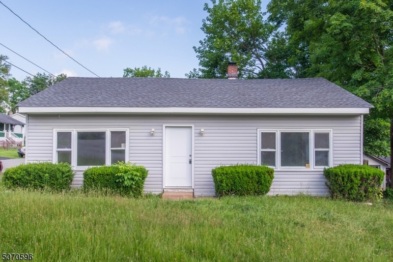 Sterling St, Franklin, NJ 07416