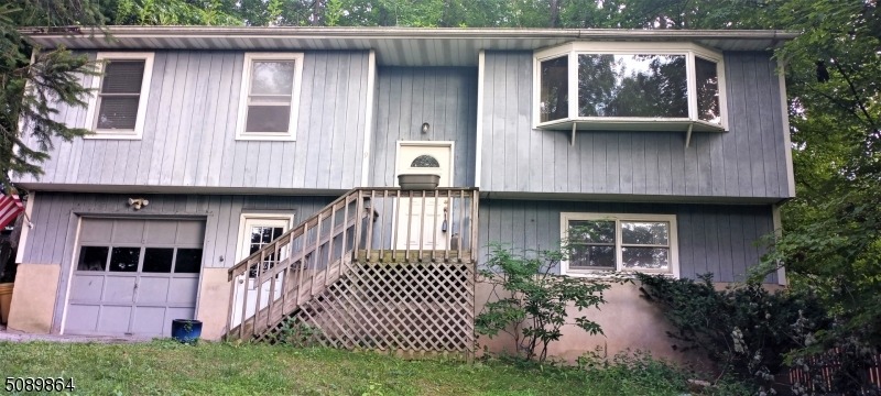 Kewaskum Rd, Highland Lakes, NJ 07422