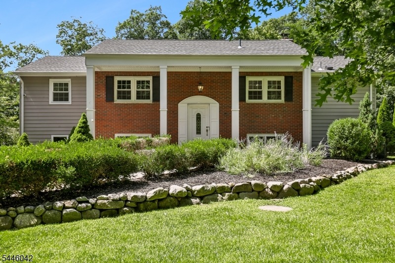Hilltop Rd, Kinnelon, NJ 07405