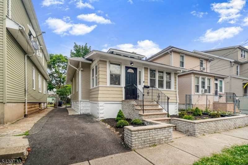 Franklin Ter, Irvington, NJ 07111