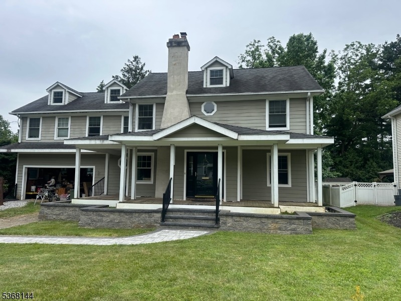 Colony Dr, Caldwell, NJ 07006