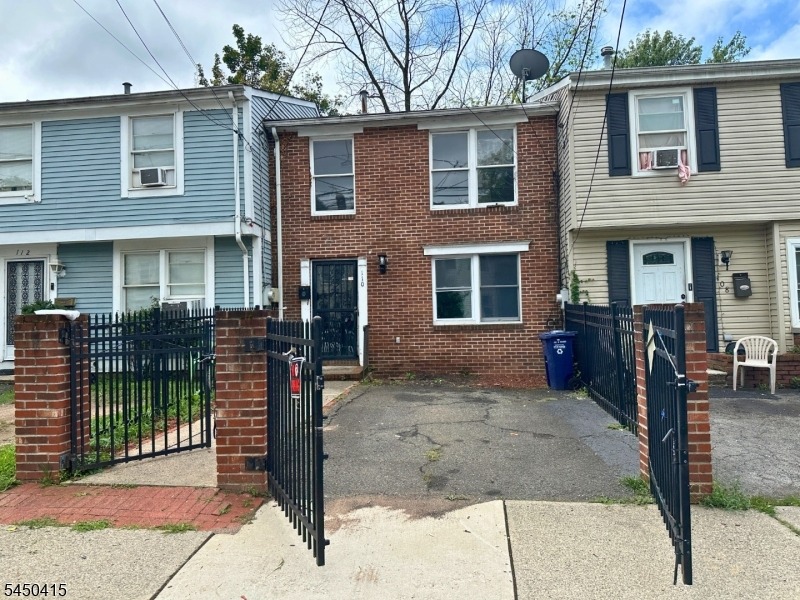 Pearl St, Paterson, NJ 07501 #1