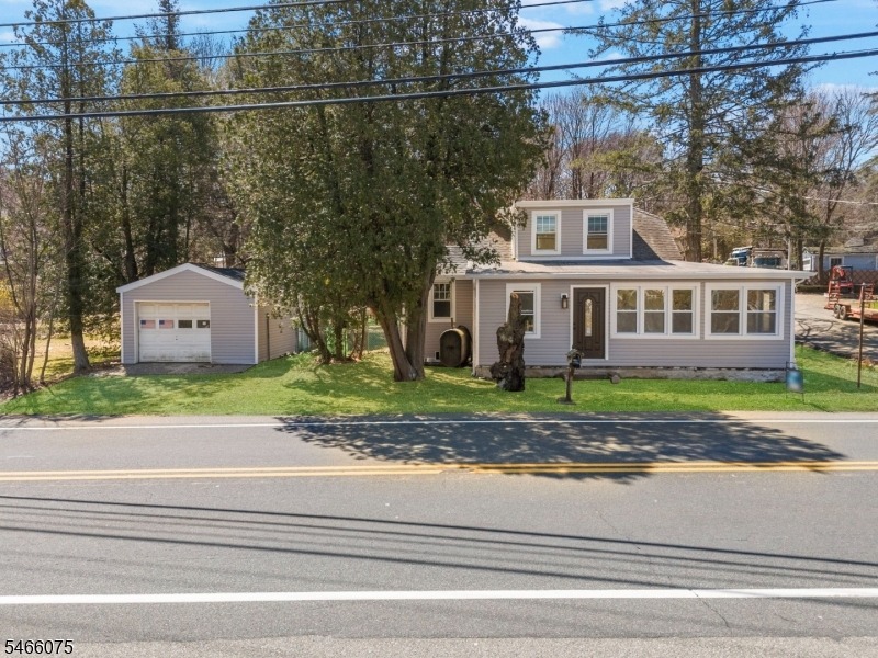 Glen Rd, Sparta, NJ 07871