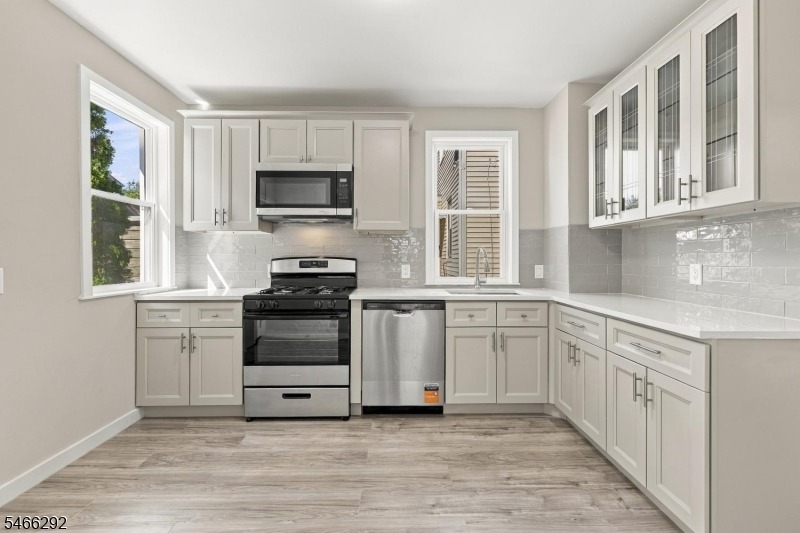Laurel Ave, Union, NJ 07083