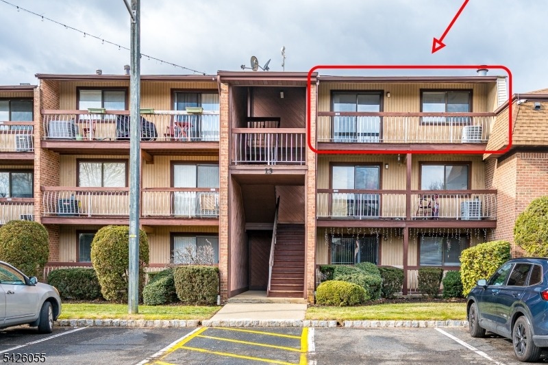 Edison Glen Ter, Edison, NJ 08837 #1