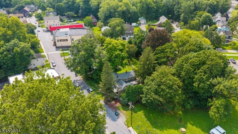Main St, Califon, NJ 07830
