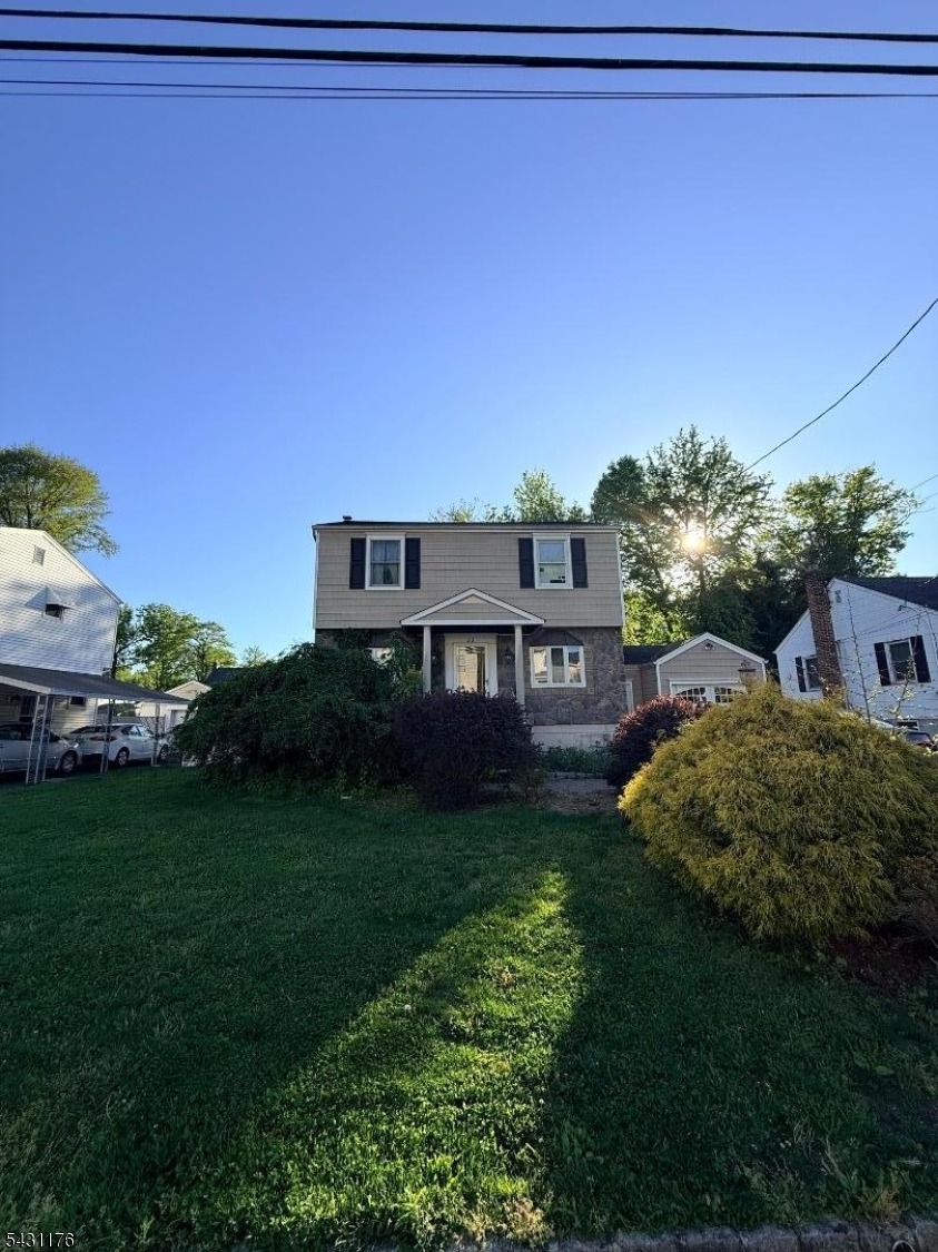 Park Dr, Kenilworth, NJ 07033