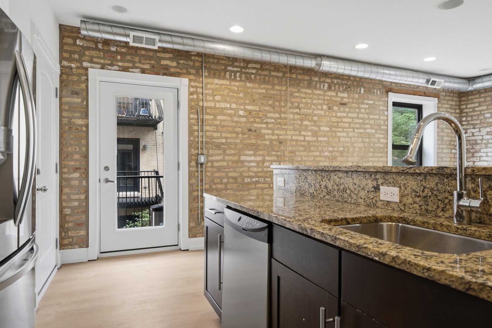 Damen Ave, Chicago, IL 60625