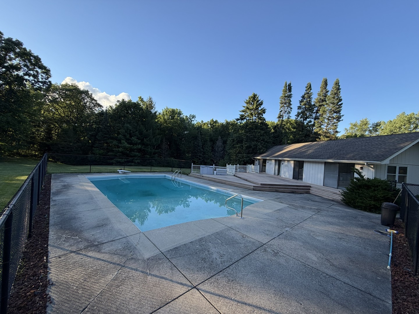 Thomas Atkinson Rd, Inverness, IL 60067 #1