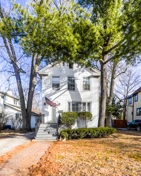 Forest Ave, Oak Park, IL 60302