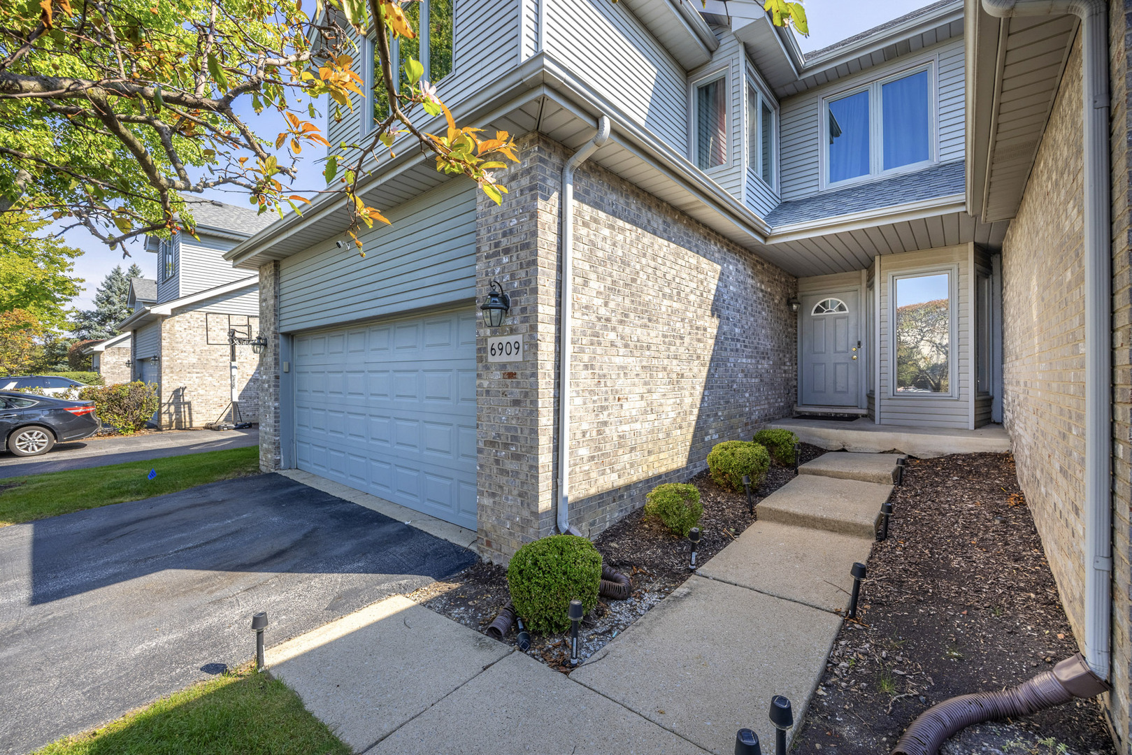 Lexington Ct, Tinley Park, IL 60477