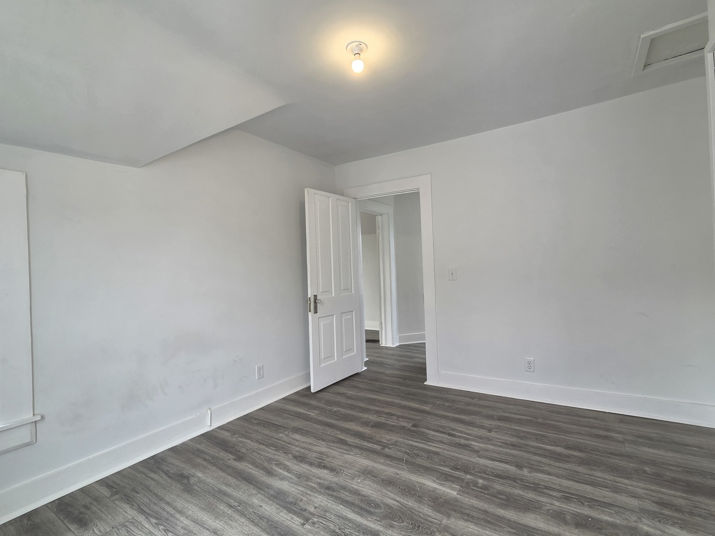 14th St, Davenport, IA 52803 #1