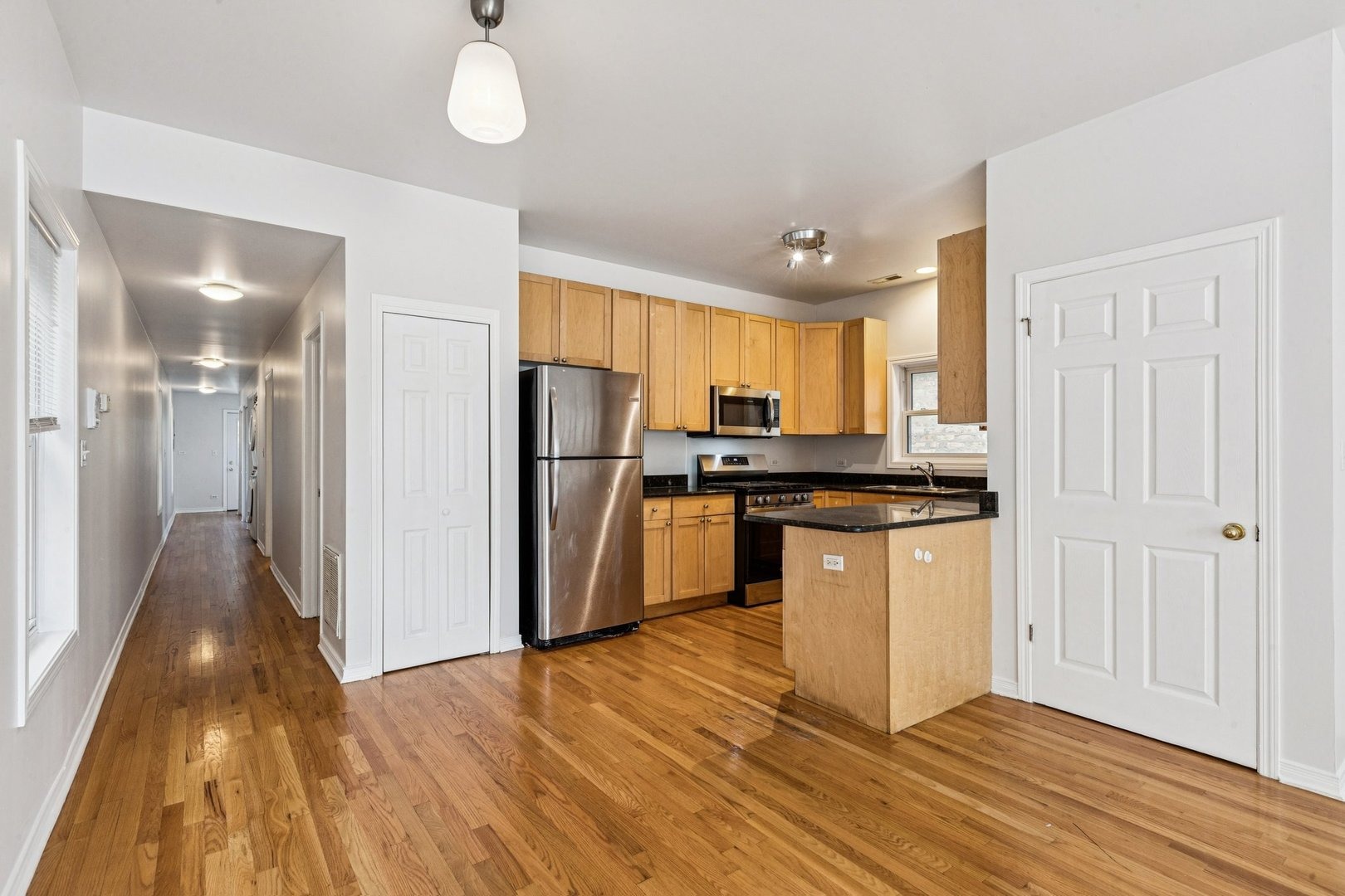 Dorchester Ave, Chicago, IL 60637 #1