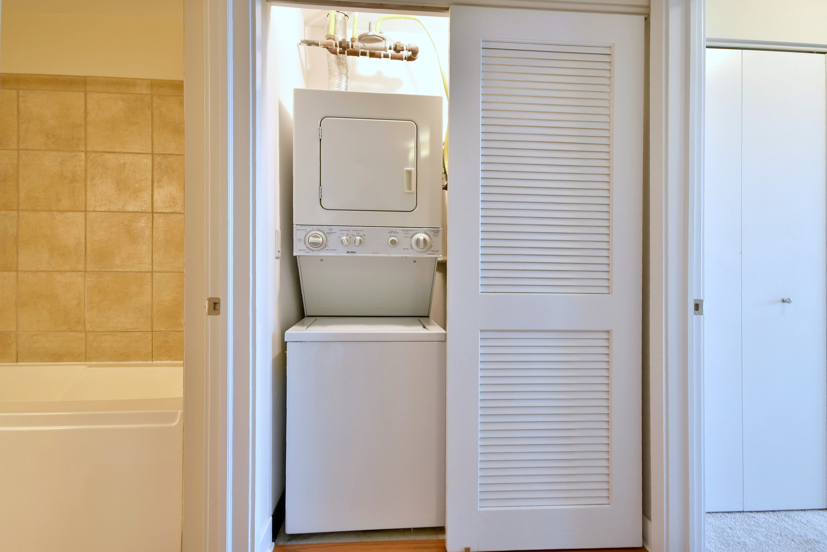 Cicero Ave, Chicago, IL 60646 #1