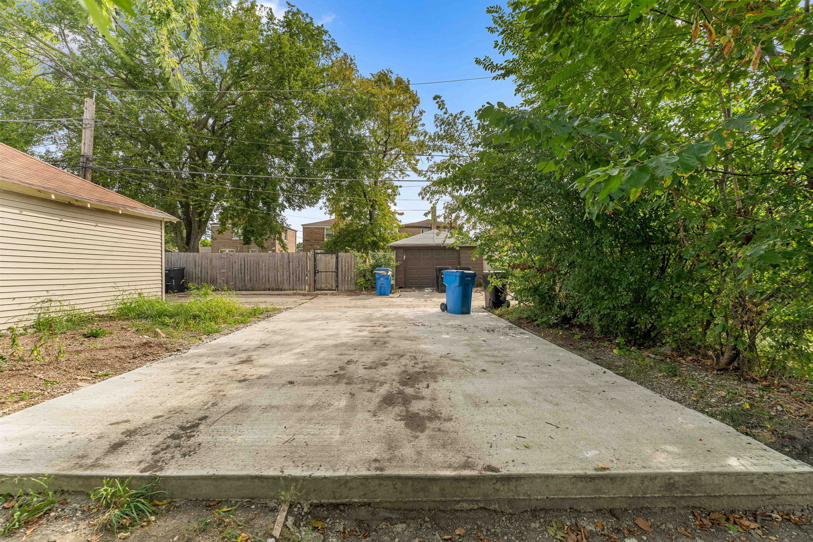 Prairie Ave, Chicago, IL 60628 #1