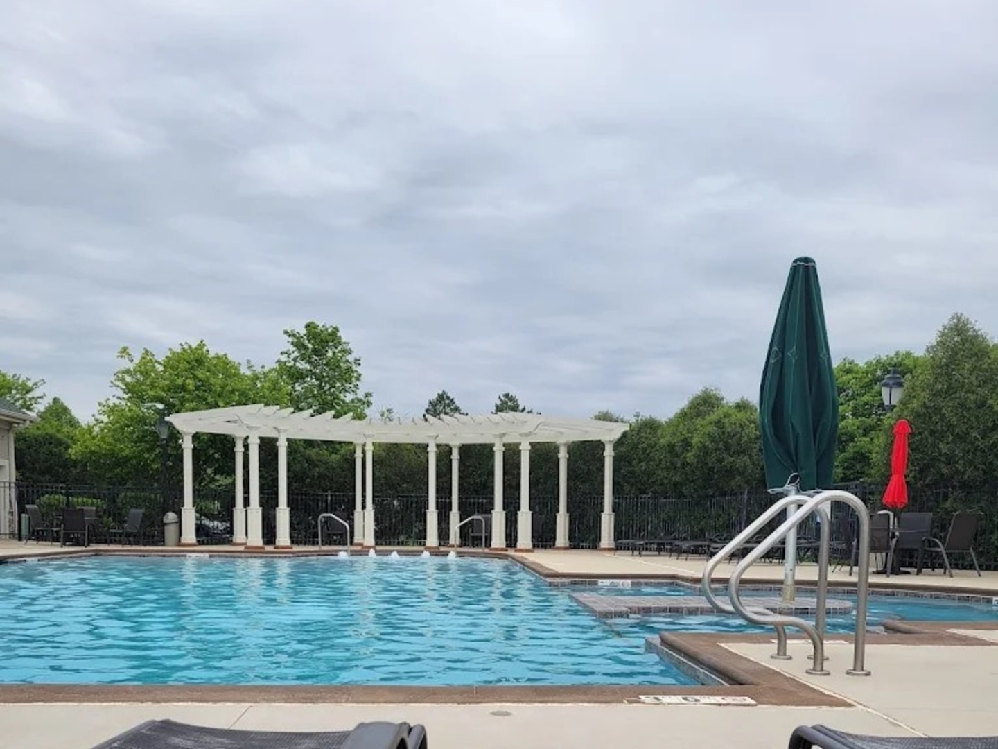 Wellston Ln, Romeoville, IL 60446