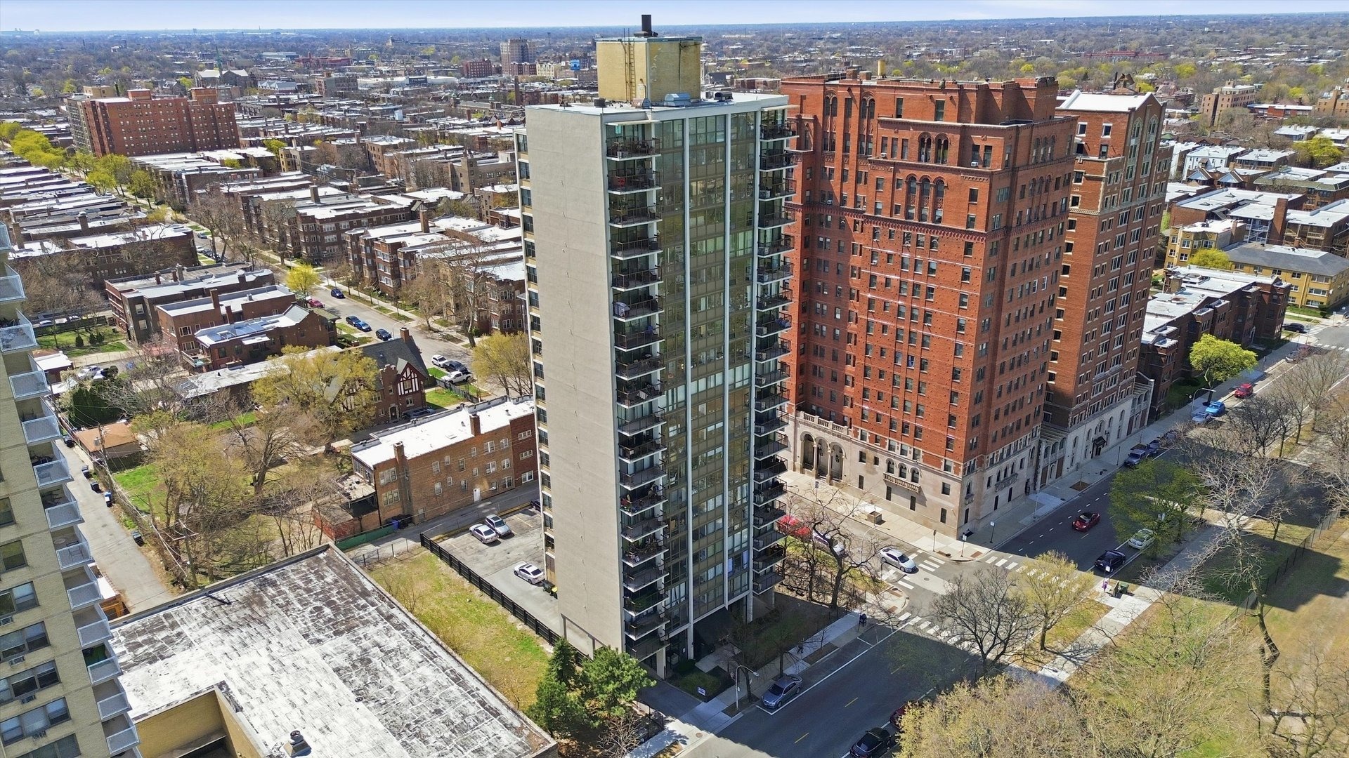 Crandon Ave, Chicago, IL 60649 #1
