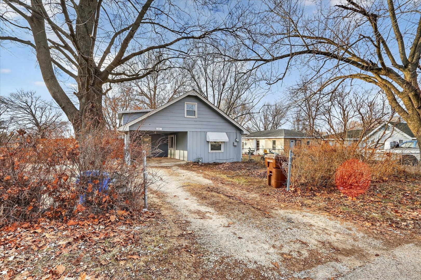 Sewell St, Rockford, IL 61109