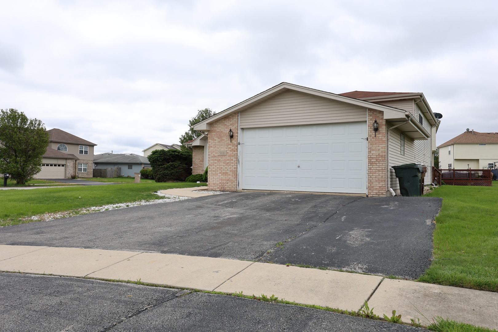 Fairoaks Ct, Country Club Hills, IL 60478