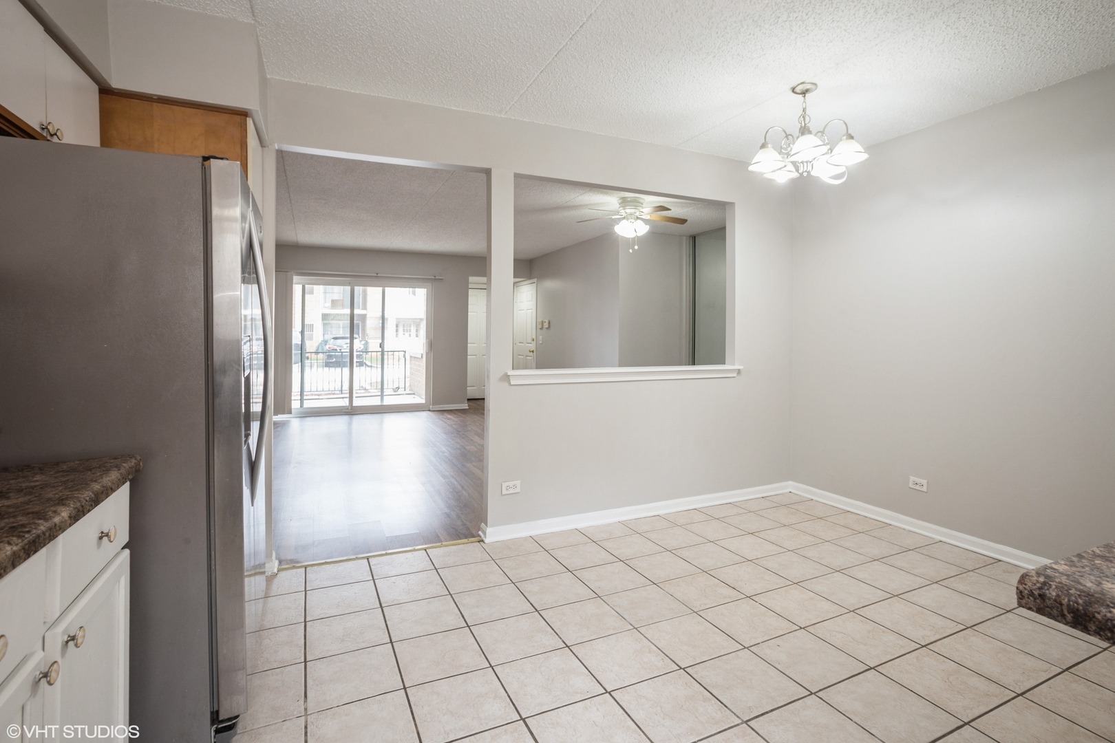 East River Rd, Chicago, IL 60656 #1