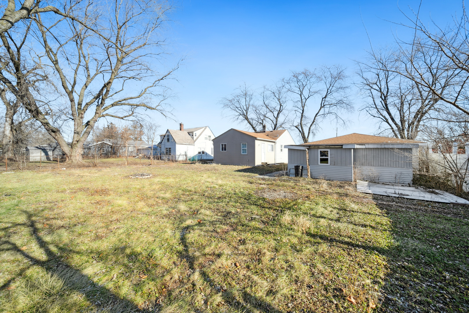Oconto Ave, Bridgeview, IL 60455