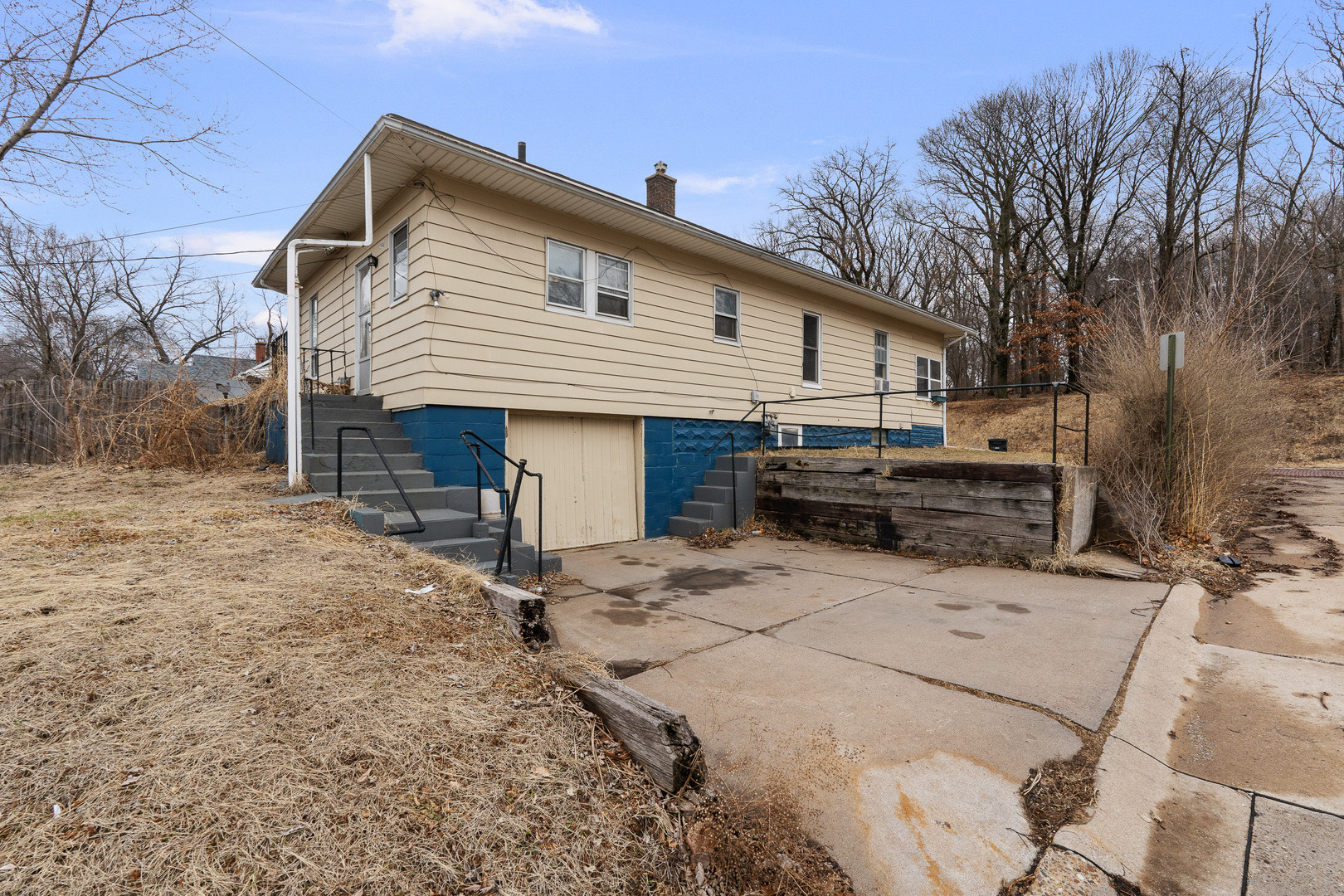 12th St, Rock Island, IL 61201 #1