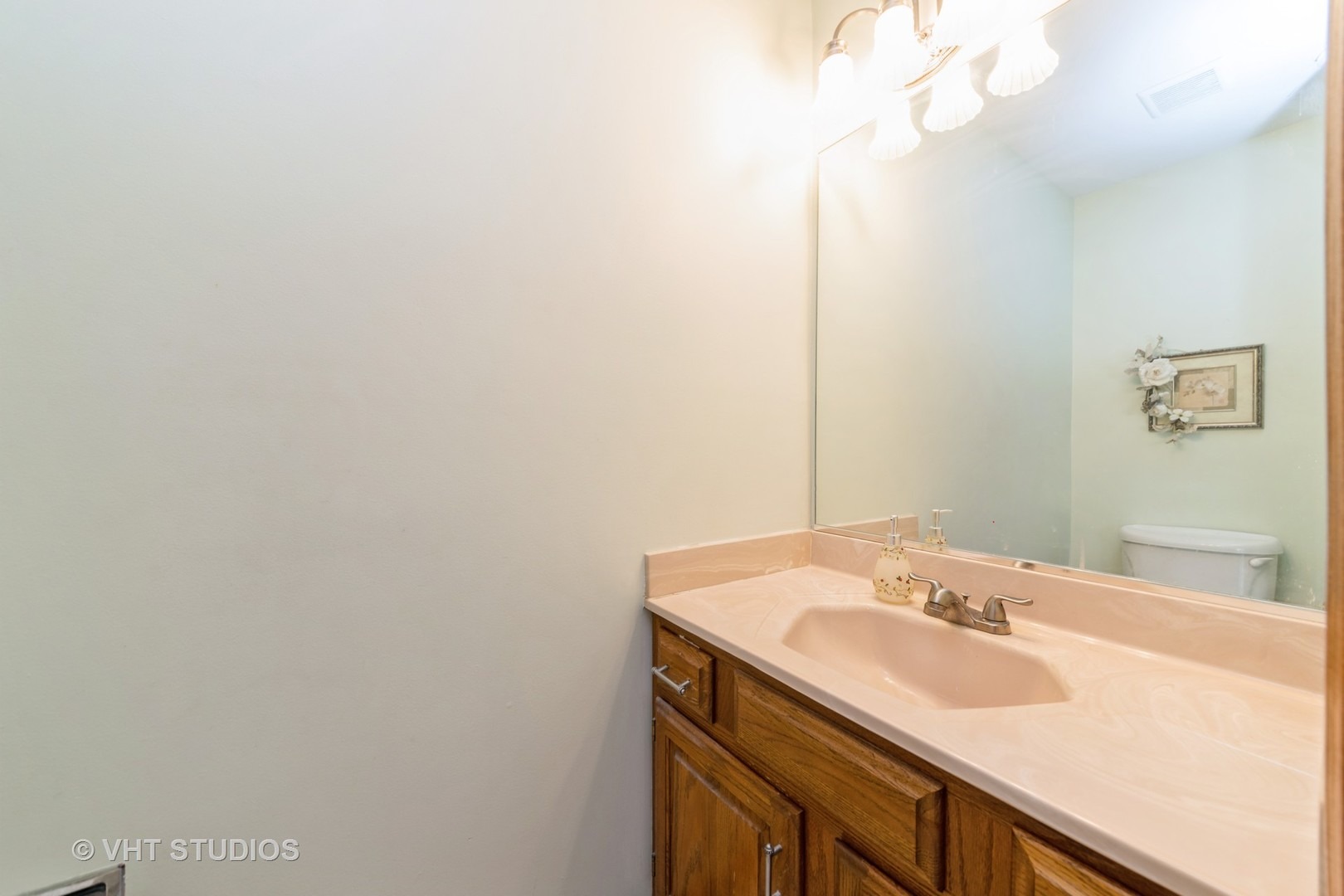Brentwood Trl, Elgin, IL 60120 #1
