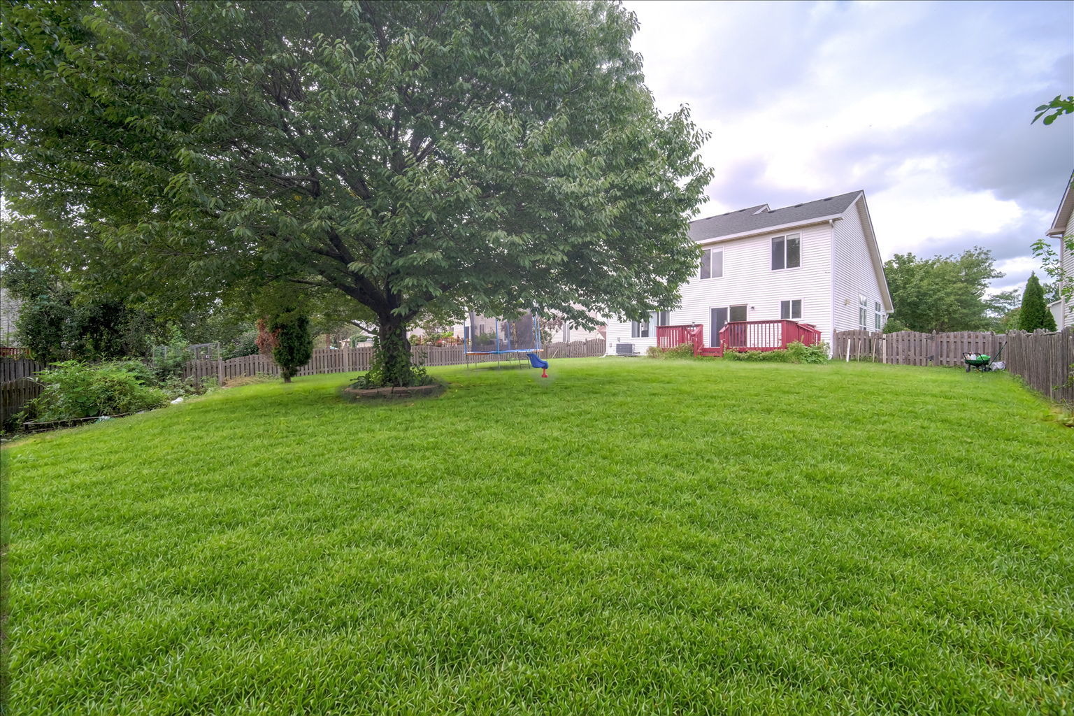 Tuscany Ln, Romeoville, IL 60446