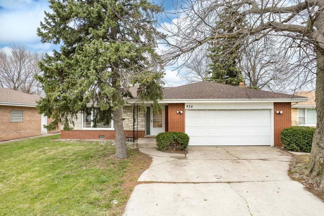 170th St, South Holland, IL 60473
