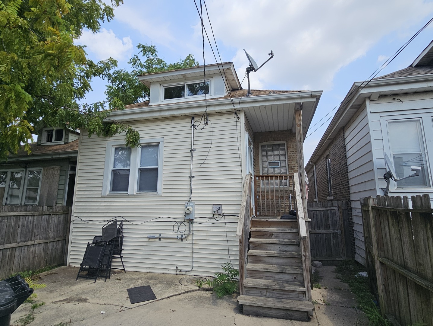 Claremont Ave, Chicago, IL 60636