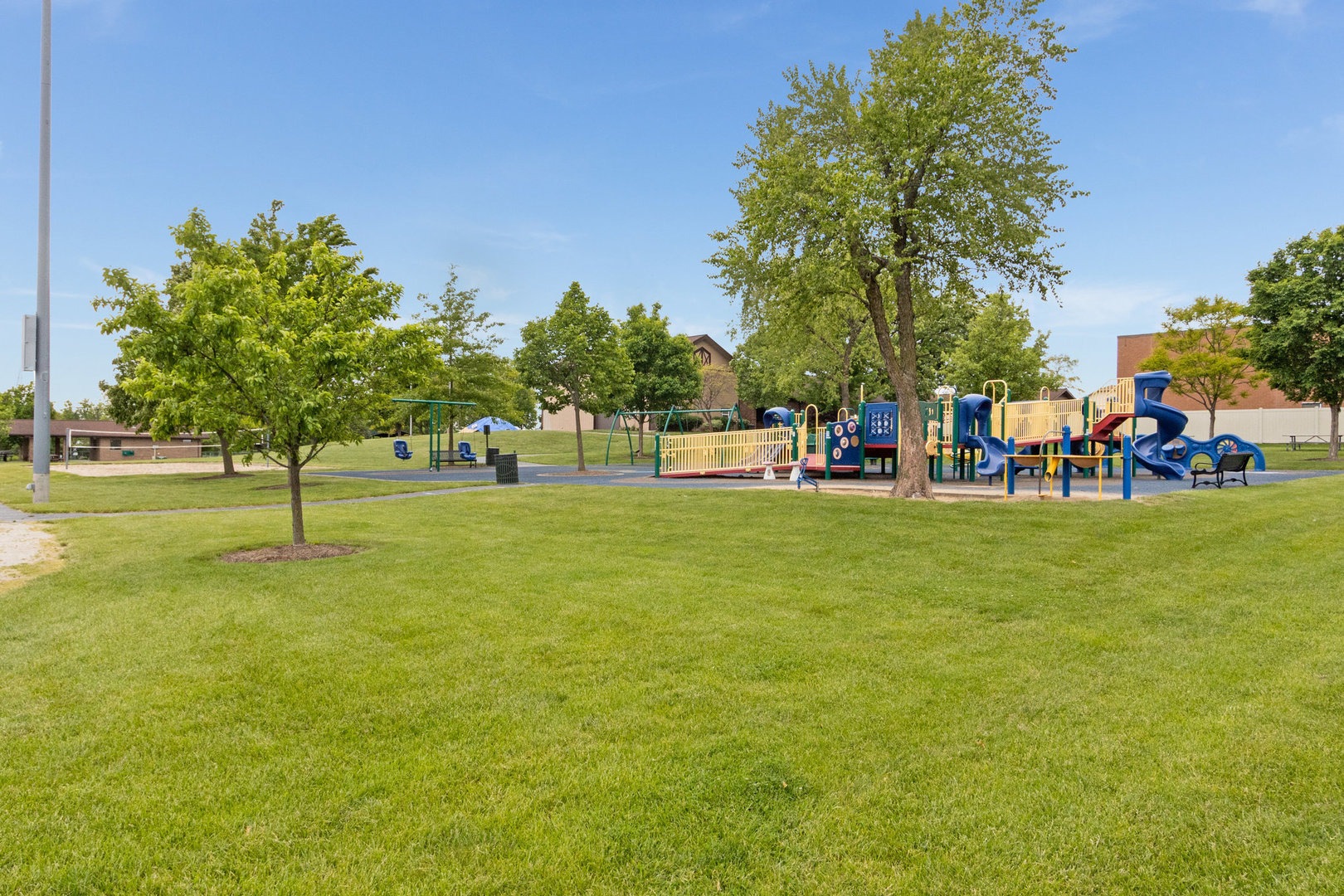 Paxton Ave, Tinley Park, IL 60477 #1