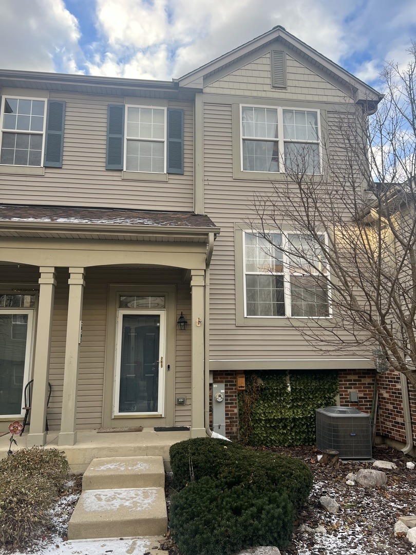 Cherry Creek Dr, Grayslake, IL 60030 #1