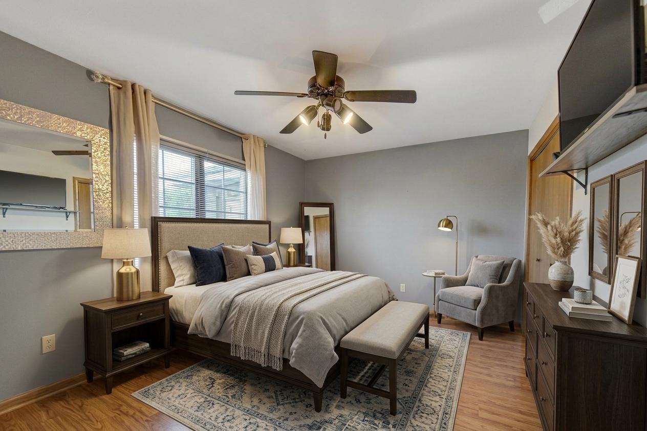Mallard Dr, Homewood, IL 60430